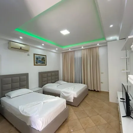 White Apartament