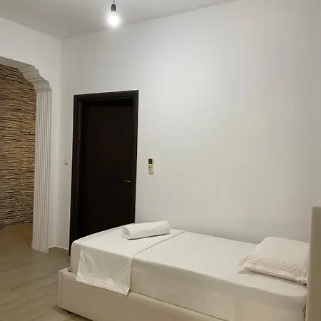 White Apartament *